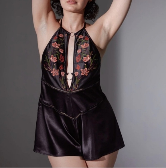 Thistle and Spire Other - NWT XS Thistle And Spire Persephone Teddy